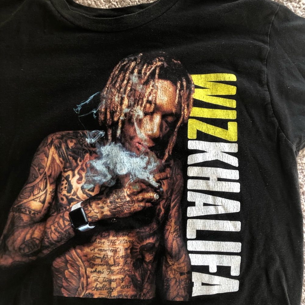 Wiz Khalifa t shirt